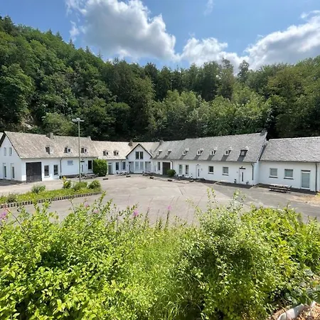 Aeuchen Am Rosenthal Monschau
